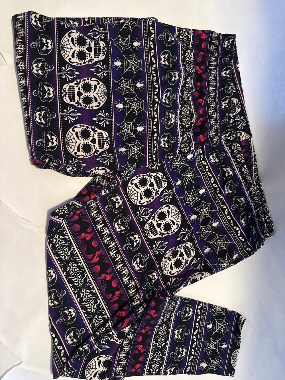 No Boundaries Juniors Sz L (11-13) Black Purple Sugar Skull Leggings spiders